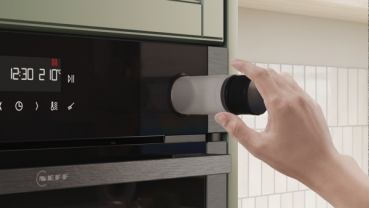 Neff B6AVJ7AG3, Einbau-Backofen mit Dampfunterstützung