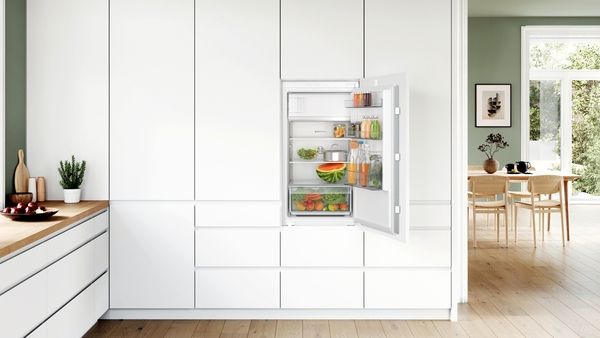Bosch KIL32NSE0, Einbau-Kühlschrank mit Gefrierfach